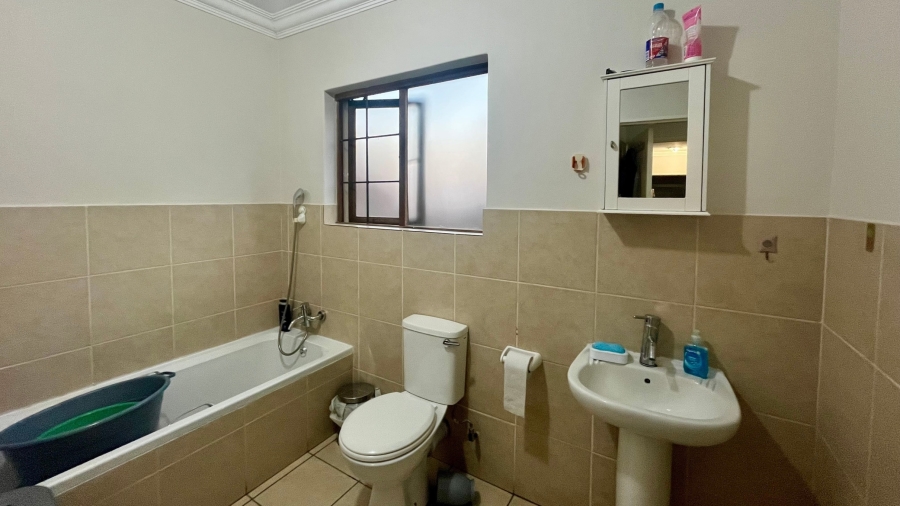 2 Bedroom Property for Sale in Flamwood North West